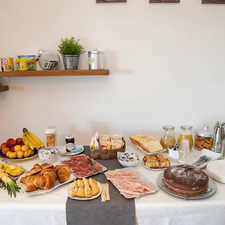 Queen's Frühstückspension 3*