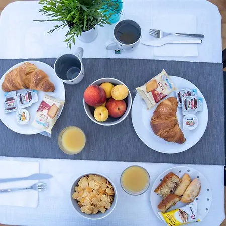 Queen's Frühstückspension 3*