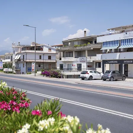 Queen's Bed & Breakfast 3*