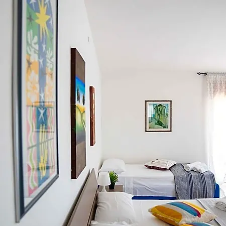 Queen's Bed & Breakfast 3*