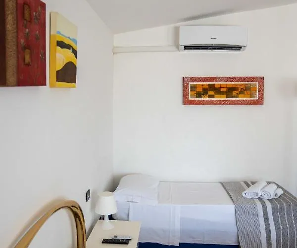 Queen's Alojamento de Acomodação e Pequeno-almoço 3*