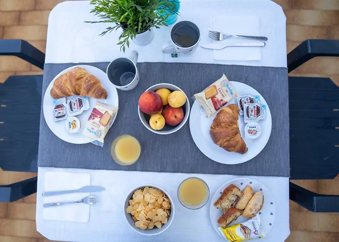 Queen's Alojamento de Acomodação e Pequeno-almoço 3*