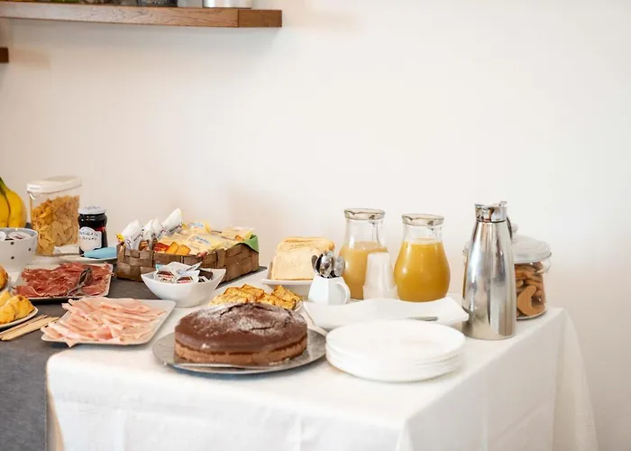 Queen's Alojamento de Acomodação e Pequeno-almoço Grisolia